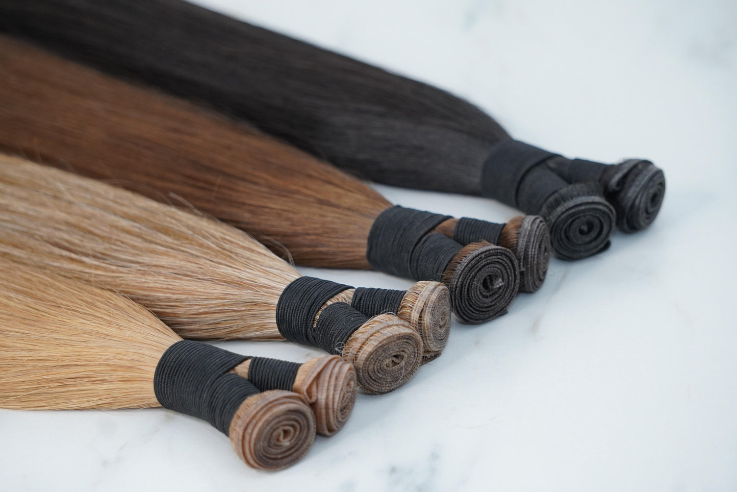 Genius Weft Cheveux Naturels Cheveux Naturels – Mocha Blonde (#M4/613)
