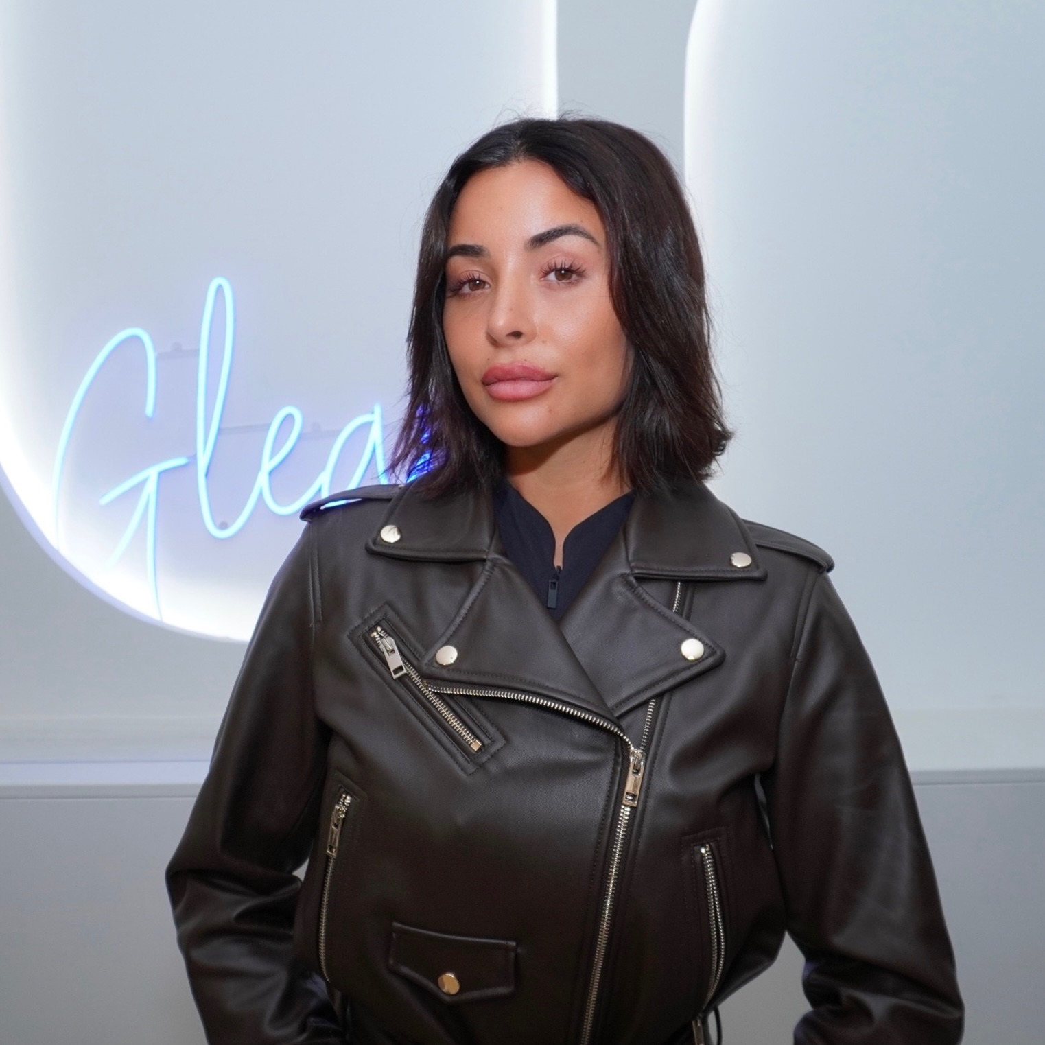 Avant pose extensions à clips — cheveux courts